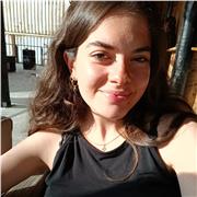 Mi offro per aiuto compiti e ripetizioni in inglese e tedesco, oltre che nelle altre discipline (per scuola primaria e media)